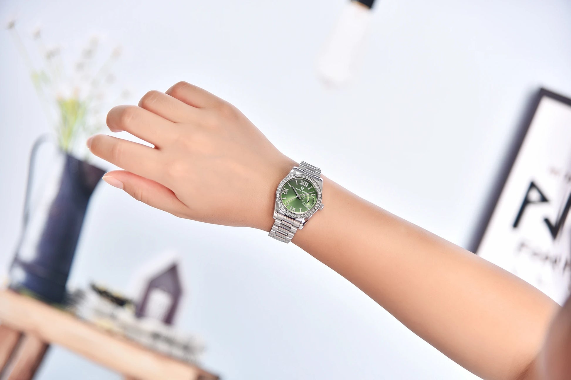 NEW Pagani Design Women's Elegant Jewel Fashion Sapphire Quartz 32mm Watch - Top G Watches