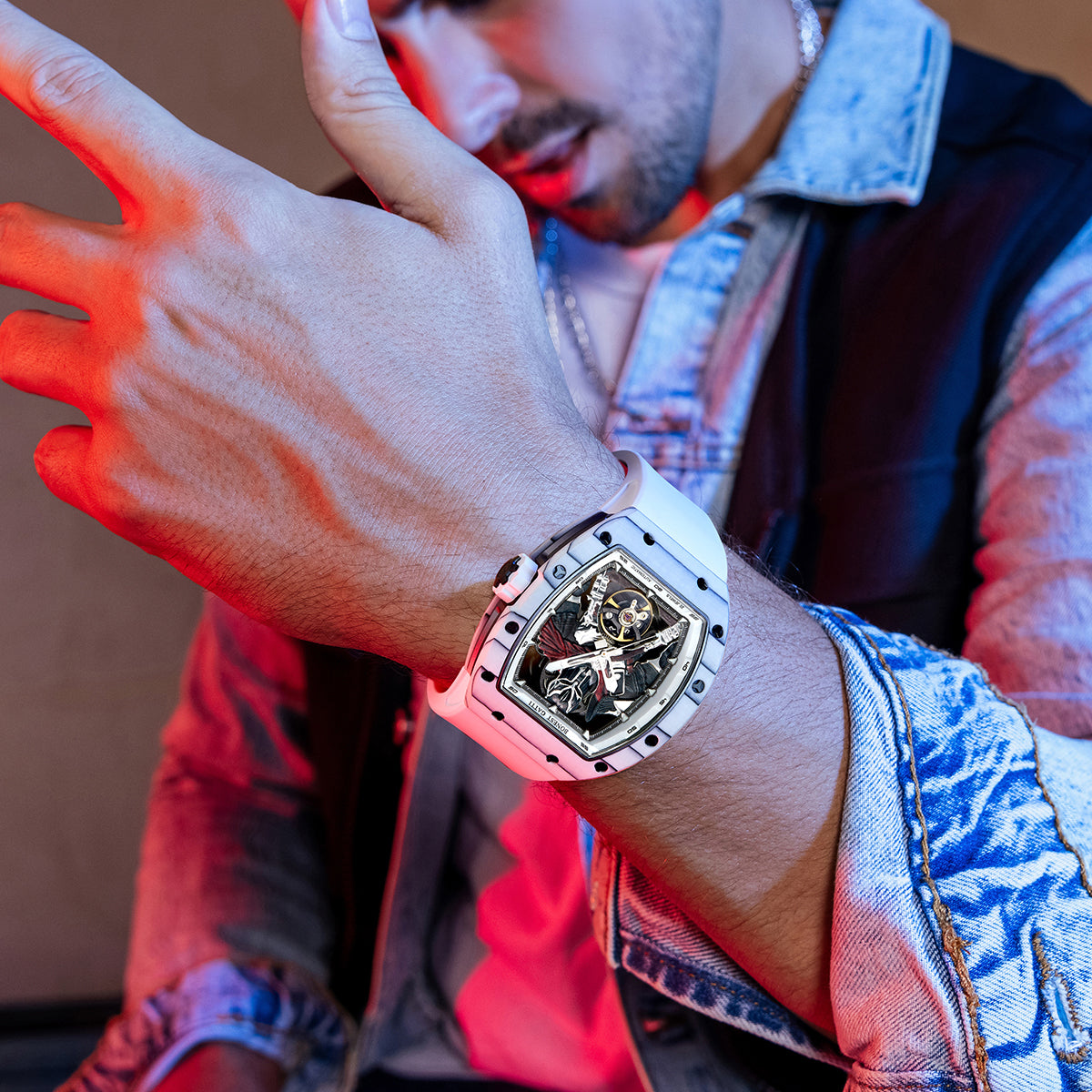 BONEST GATTI Automatic Tonneau Watch Spartan Warrior Series Carbon Fiber Skeleton Self Wind Movement Sapphire Crystal Luminous Watch BG9009 - Top G Watches