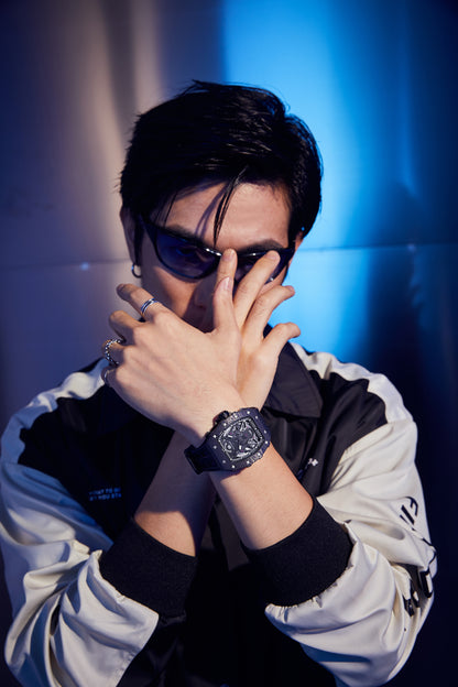 官方 TSAR Bomba 碳纤维自动机械防水手表 - TB8207CF 